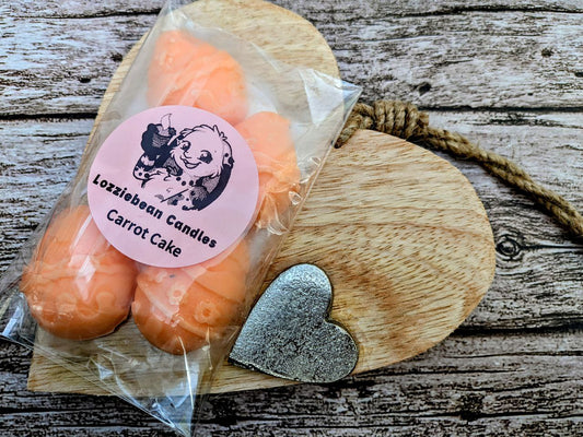 Seasonal Scented Soy Wax Melts shaped like Paw prints | Made in the UK | Pack of 5