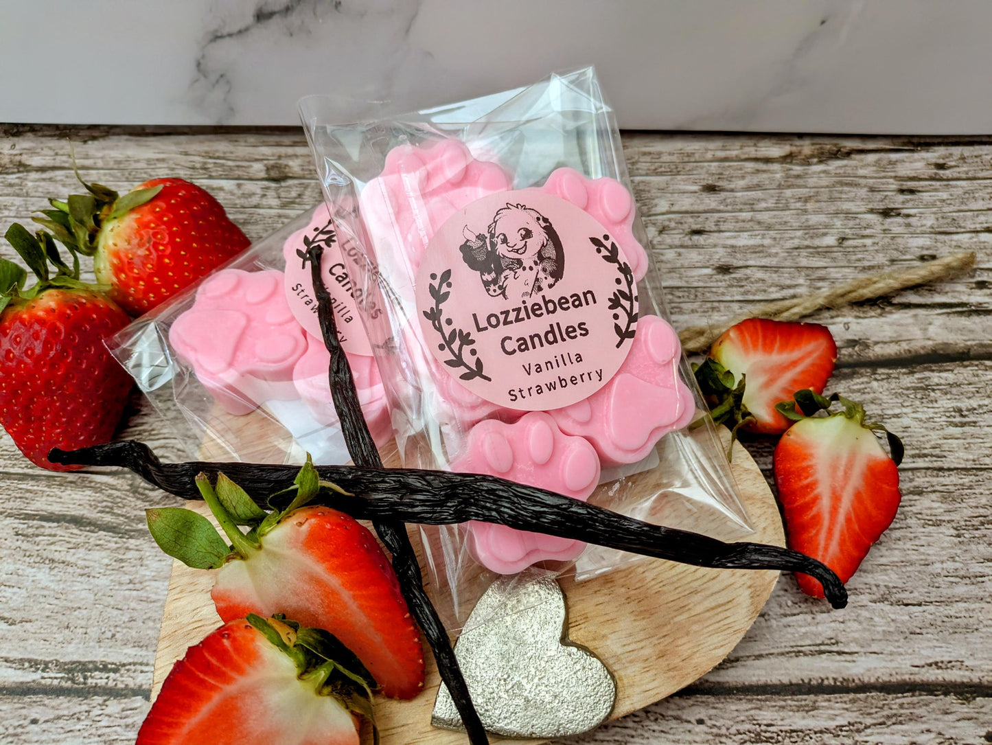 Floral & Fruity Scented Soy Wax Melts shaped like Paw prints | Made in the UK | Pack of 5