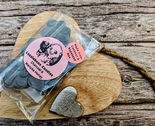 Coconut & Rapeseed Scented Melts shaped like Paw prints | Made in the UK | Pack of 5