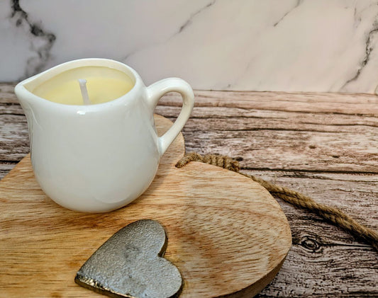 Skin Therapy Candle with Almond oil, Shea Butter, Cocoa Butter & Soy Wax
